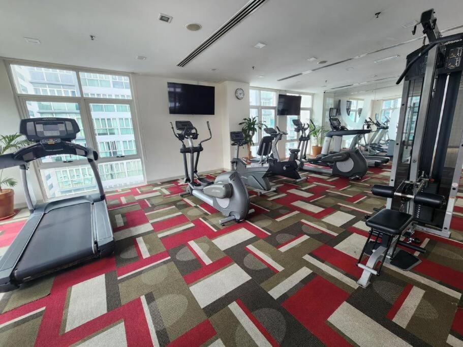 Comar Place Klcc Twin Towers Serviced Aparthotel