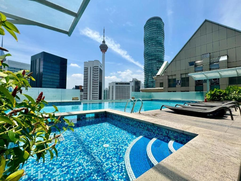 Comar Place Klcc Twin Towers Serviced Kuala Lumpur