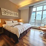 Comar Place Klcc Twin Towers Serviced Apartment